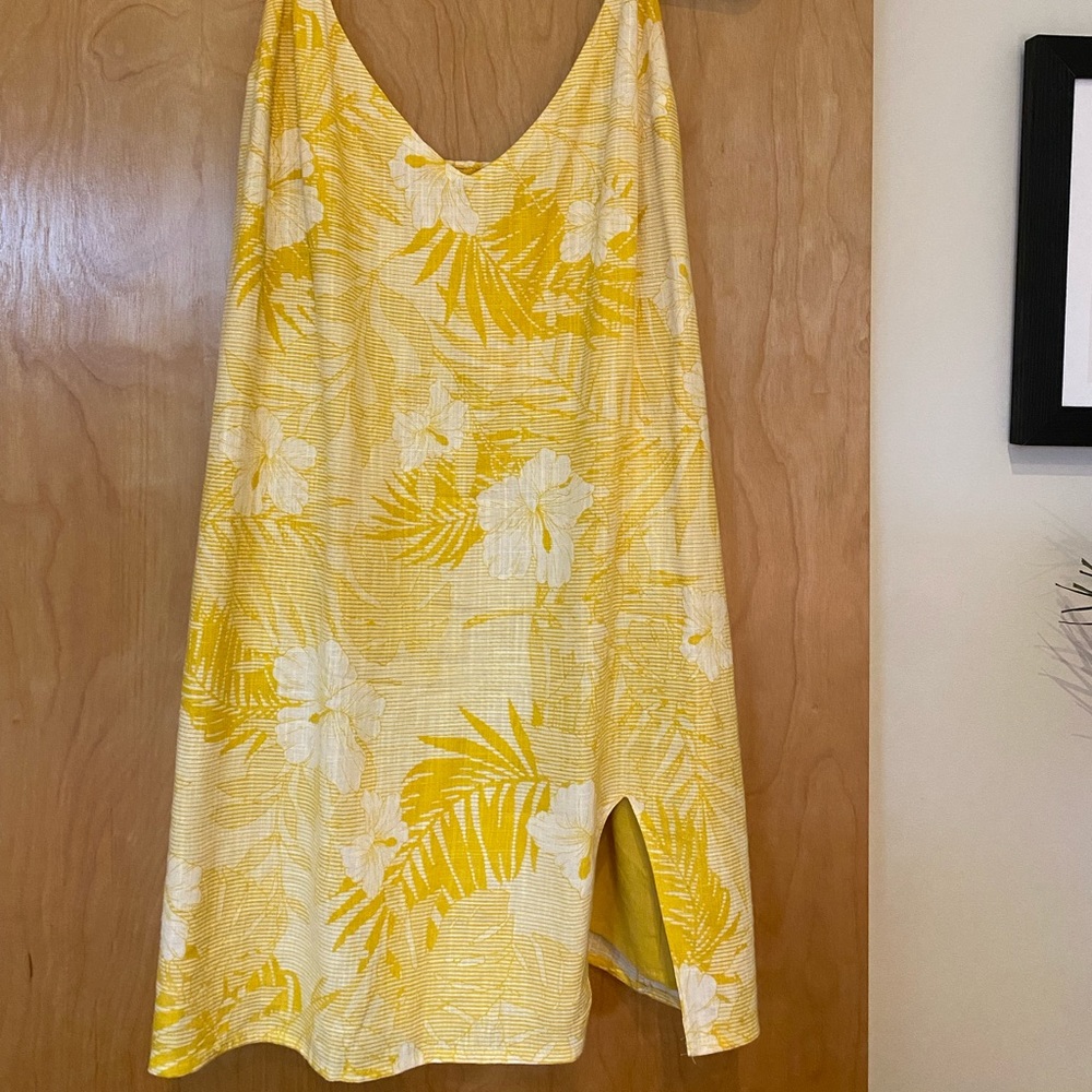 Yellow Skylar+Madison Mini Dress w slit